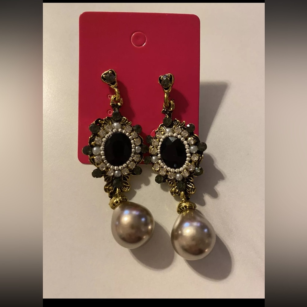 Vintage Looking Faux Pearl Dangle Earrings
